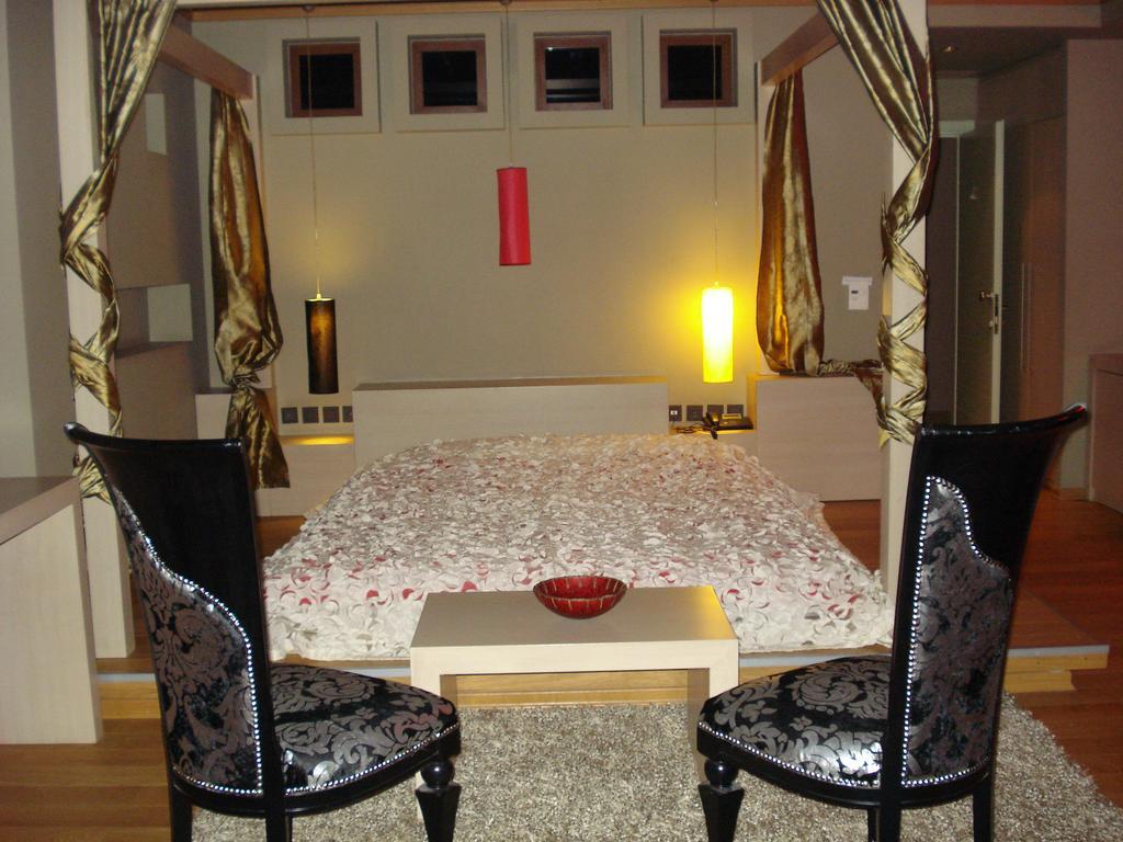 Hotel Koziakas Eláti Quarto foto