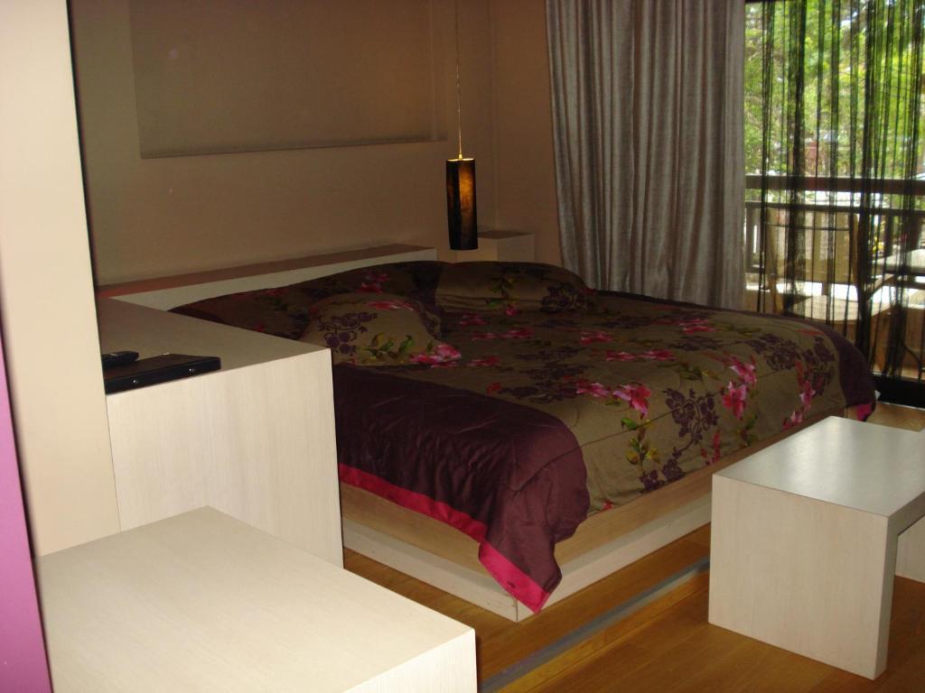 Hotel Koziakas Eláti Quarto foto